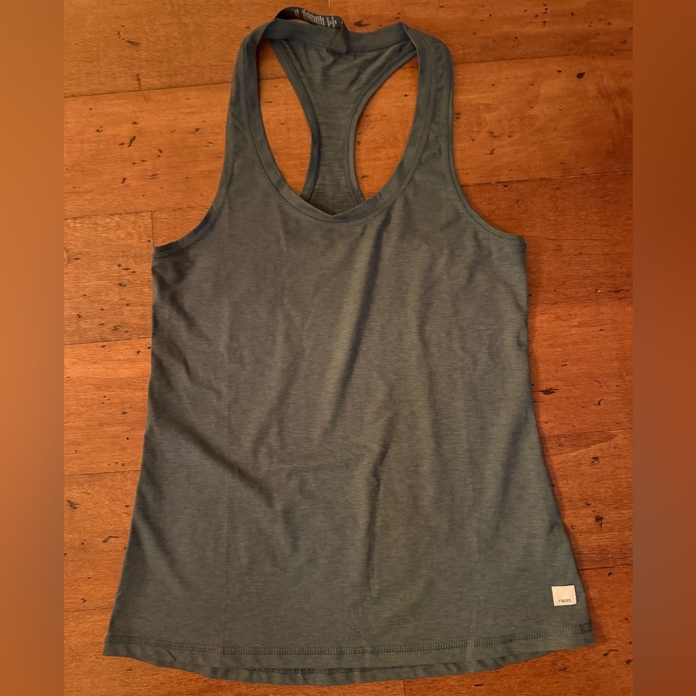 Vuori Charcoal Tank Top